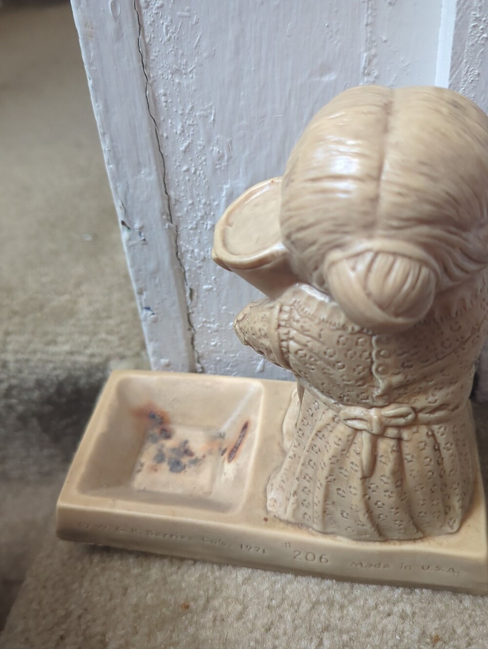 Vintage W&R Berries Co's Figurine "WORLD'S BEST MOTHER" 1971 USA - Picture 3 of 12